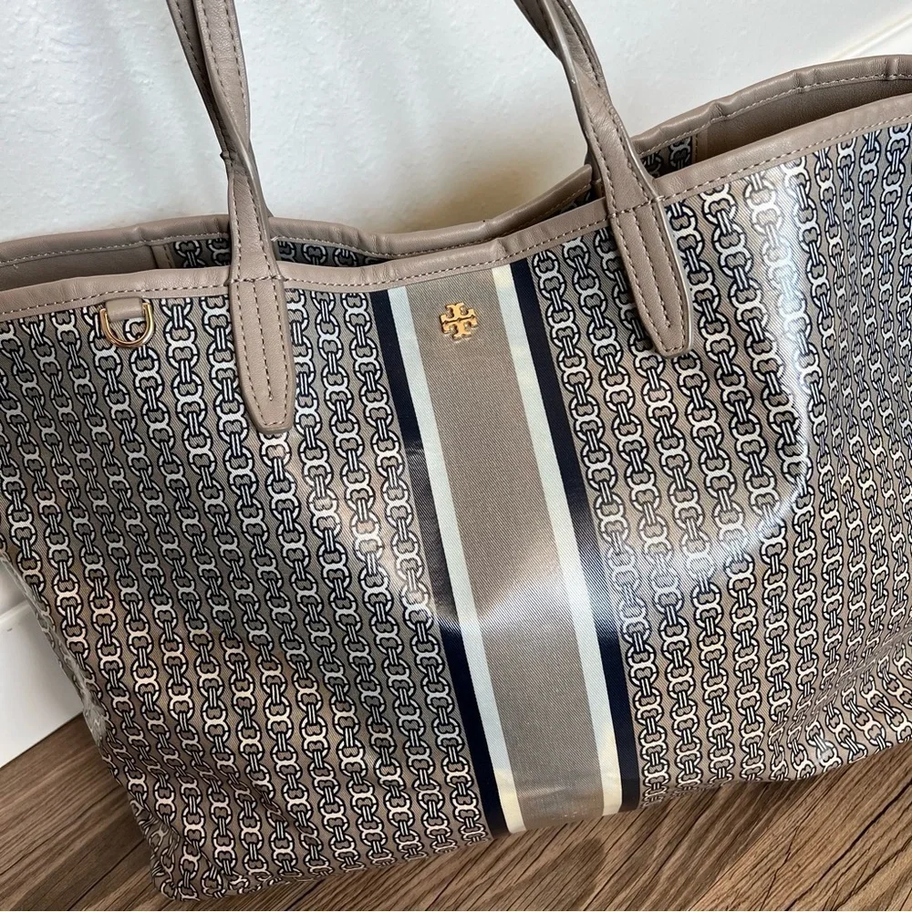 Tory Burch Taupe/Navy Printed Tote